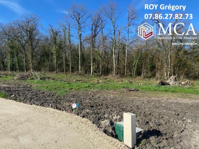 Terrain vente à Saintes, Médis