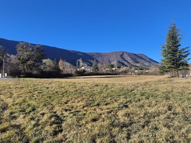 Terrain vente à Forcalquier, Les Omergues