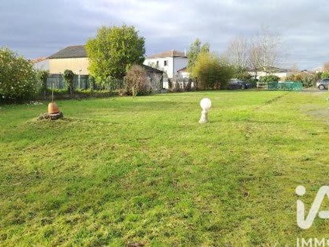 Terrain vente à France métropolitaine, Basse-goulaine
