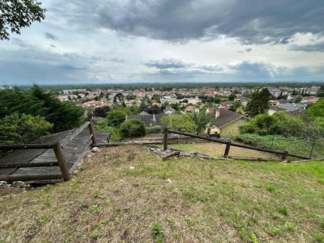 Terrain vente à Bourg-en-Bresse, Miribel