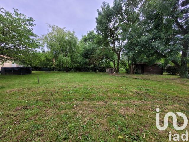 Terrain vente à France métropolitaine, Le Cellier