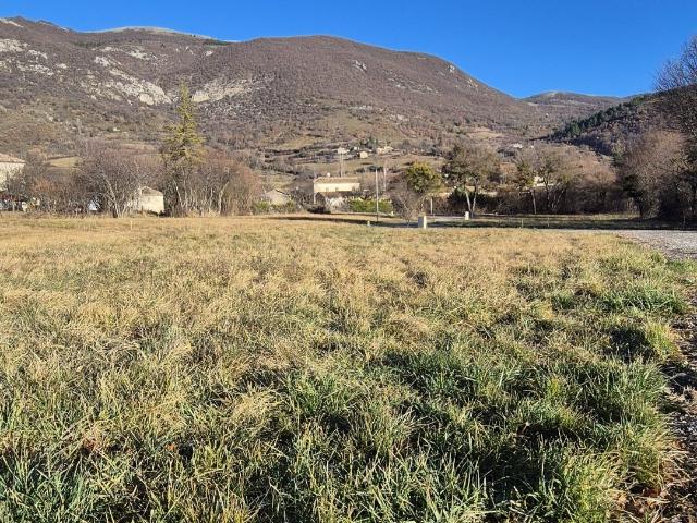 Terrain vente à Forcalquier, Les Omergues