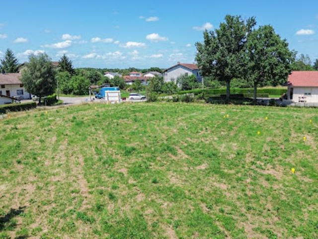 Terrain vente à Bourg-en-Bresse, Condeissiat