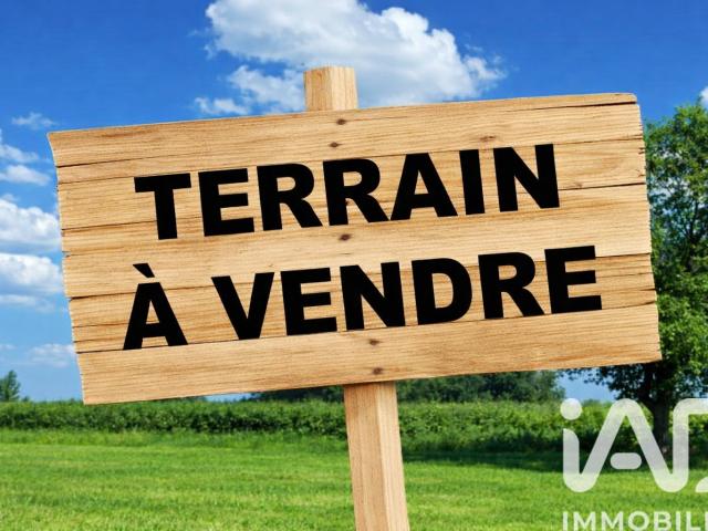 Terrain vente à Saintes, Le Chay