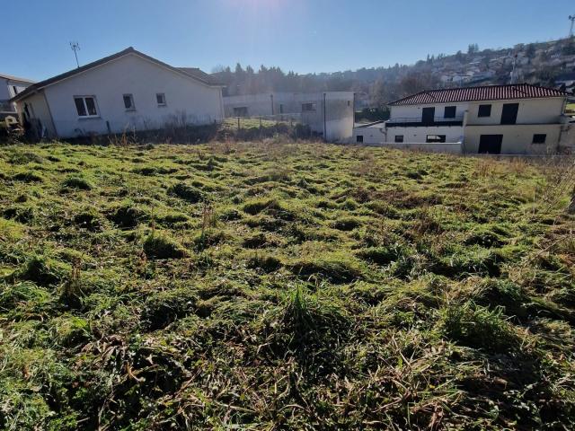 Terrain vente à Le Puy-en-Velay, Chadrac