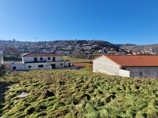 Terrain vente à Le Puy-en-Velay, Chadrac
