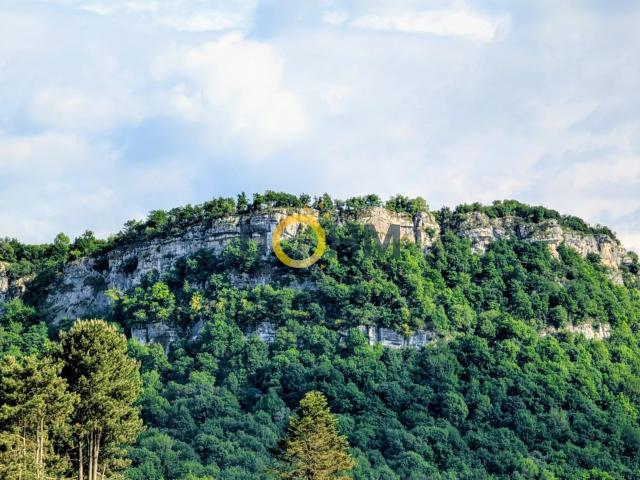 Terrain vente à Brégnier-Cordon, Ain