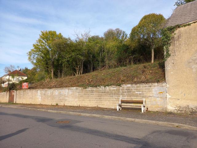 Terrain vente à Saint-Amand-Montrond, Châteauneuf-sur-cher