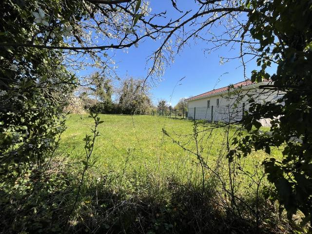 Terrain vente à Bourg-en-Bresse, Châtillon-la-palud