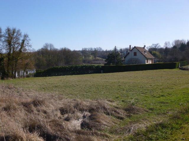 Terrain vente à Cosne-Cours-sur-Loire, Cosne-cours-sur-loire