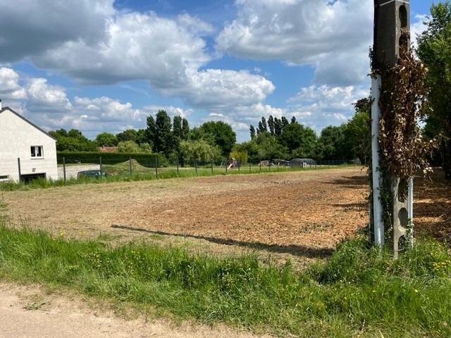 Terrain vente à Auxerre, Escamps