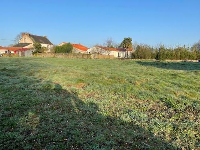 Terrain vente à Nantes, La Limouzinière