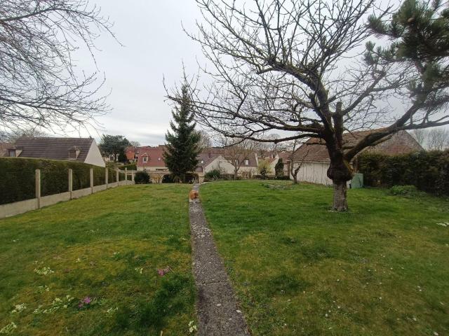 Terrain vente à Compiègne, Lachelle