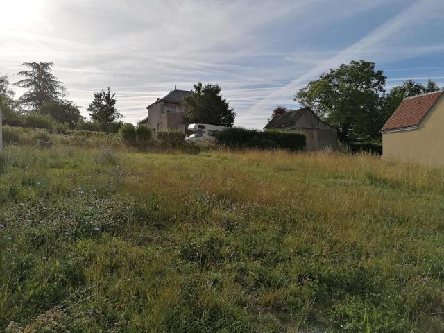Terrain vente à Loches, Le Grand-pressigny