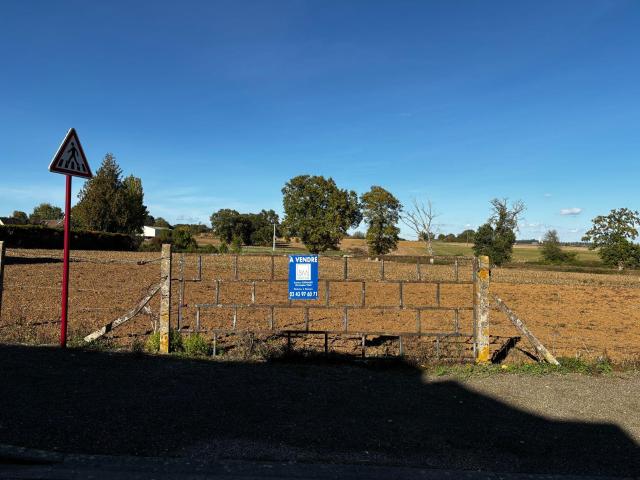 Terrain vente à Saint-Calez-en-Saosnois, Sarthe
