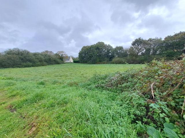 Terrain vente à Châteaulin, Bretagne