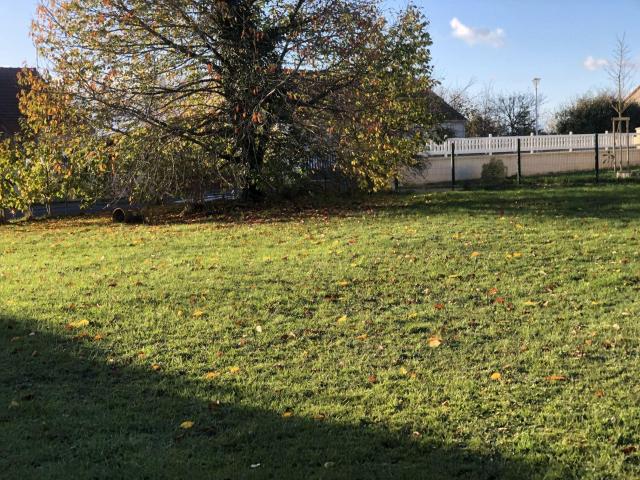 Terrain vente à Issoudun, Ségry