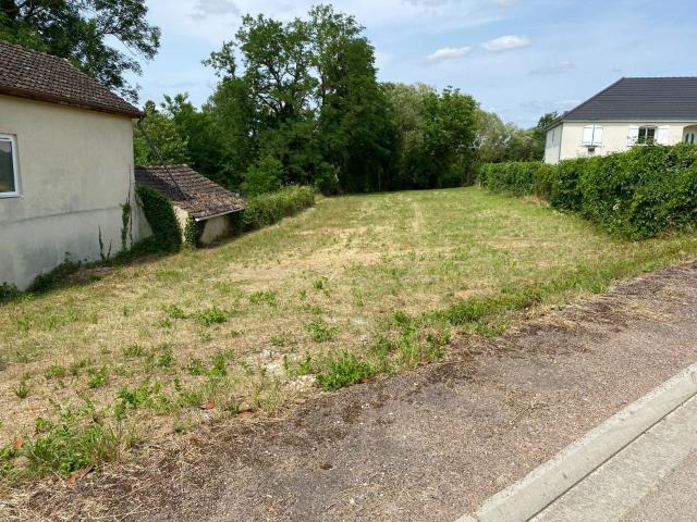Terrain vente à Bar-sur-Aube, Puits-et-nuisement