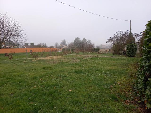 Terrain vente à Bourg-en-Bresse, Saint-didier-sur-chalaronne