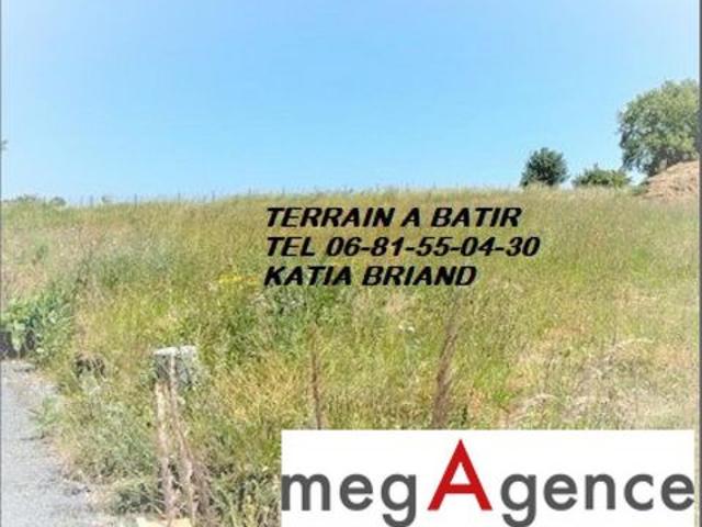 Terrain vente à Laval, Changé