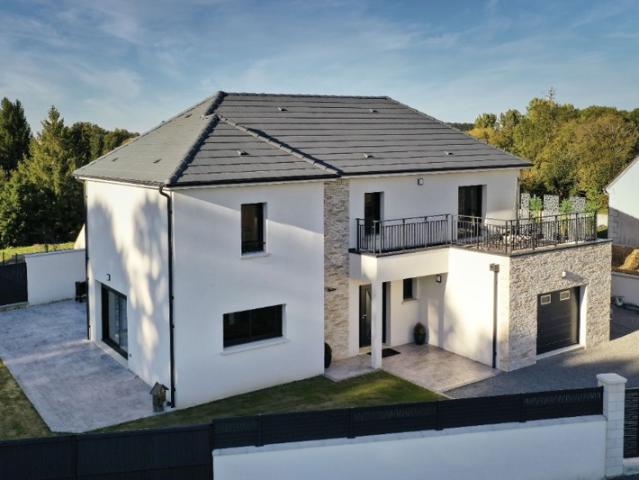 Maison vente à Pontoise, Mériel