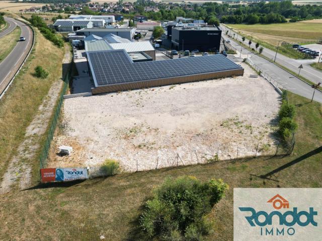 Local Commercial vente à Dijon, Norges-la-ville