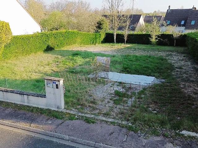 Terrain vente à Cosne-sur-Loire, Cosne-Cours-sur-Loire
