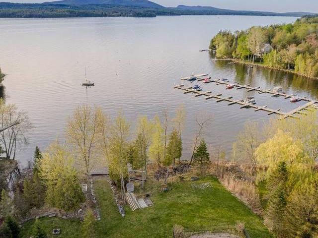 House for sale in Memphrémagog, Quebec