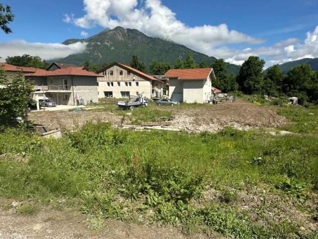 Terrain vente à France métropolitaine, Vougy