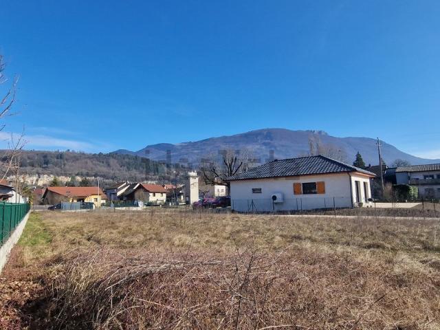 Terrain vente à Artemare, Ain