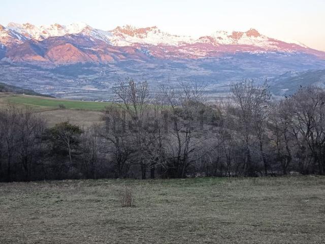 Terrain vente à Les Santons, Avançon
