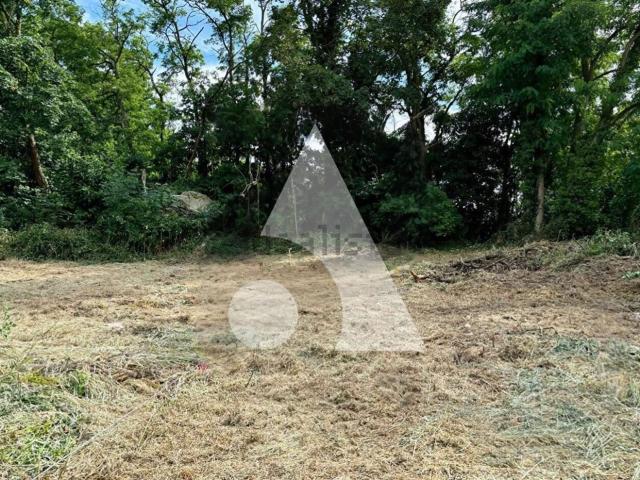 Terrain vente à La Maison Neuve, Ballancourt-sur-Essonne