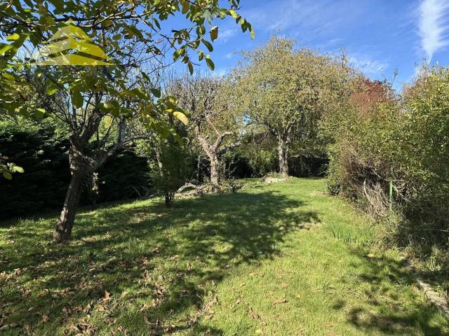 Terrain vente à Boussy-Saint-Antoine, Essonne