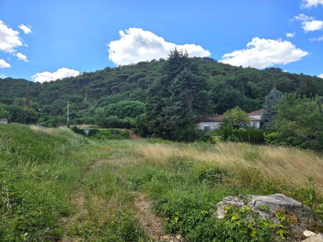 Terrain vente à La Croix de Fer, Cahors