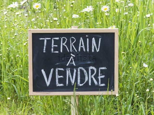 Terrain vente à La Montée des Loups, Charmeil