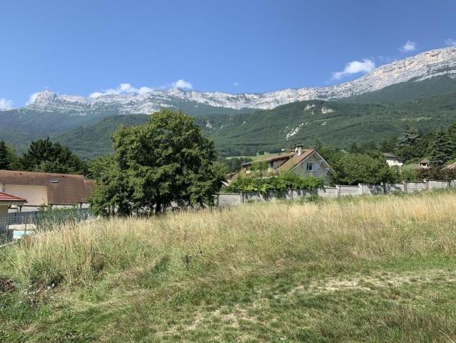 Terrain vente à Le Clos de Furonnières, Claix