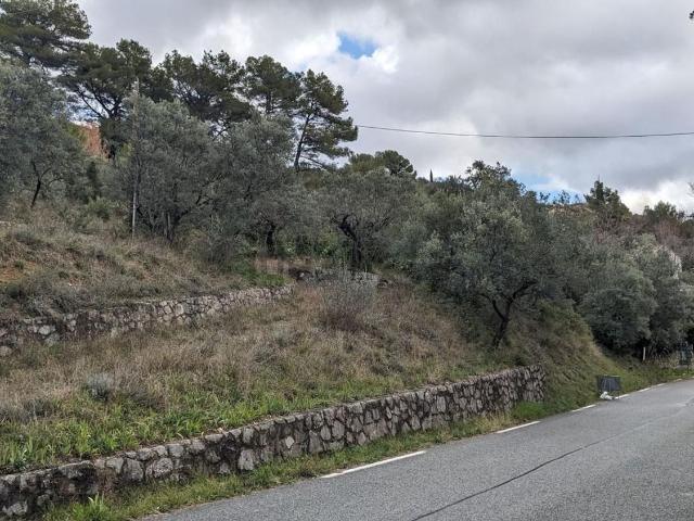 Terrain vente à Claviers, Var