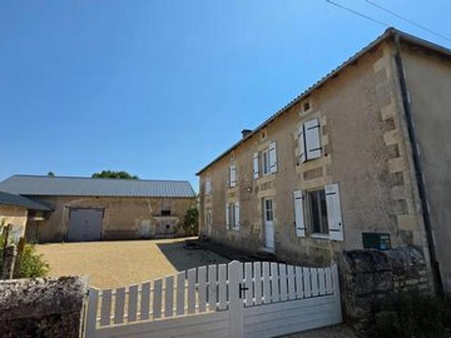 Villa vente à Montmorillon, Chapelle-viviers