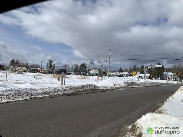 Land for sale in Magog