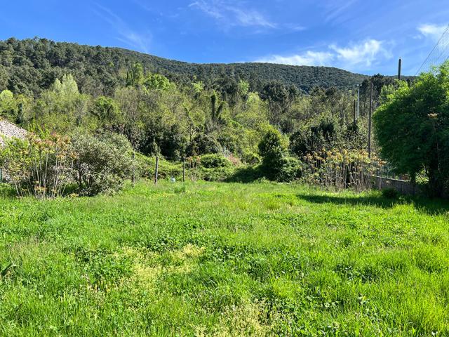 Terrain vente à Alès, Le Martinet