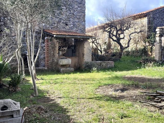 Maison vente à Brignoles, Tavernes