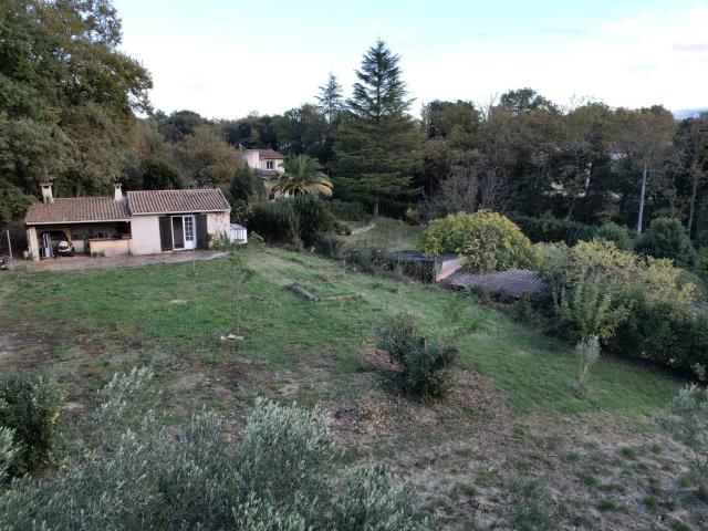 Terrain vente à Nîmes, Uzès