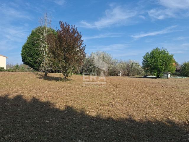 Terrain vente à Montpon, Montpon-Ménestérol
