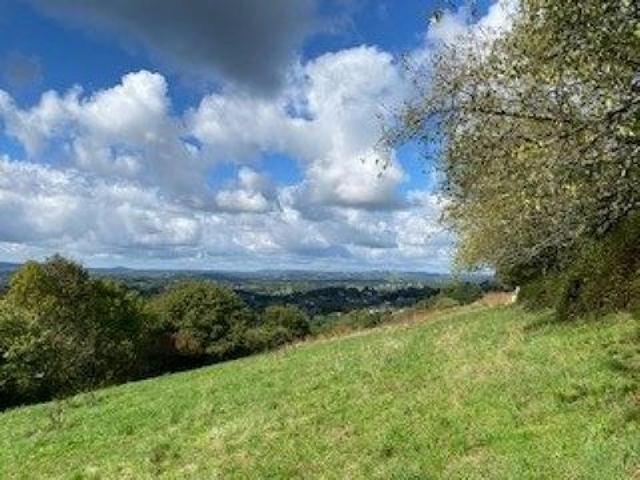 Terrain vente à Brive-la-Gaillarde, Voutezac