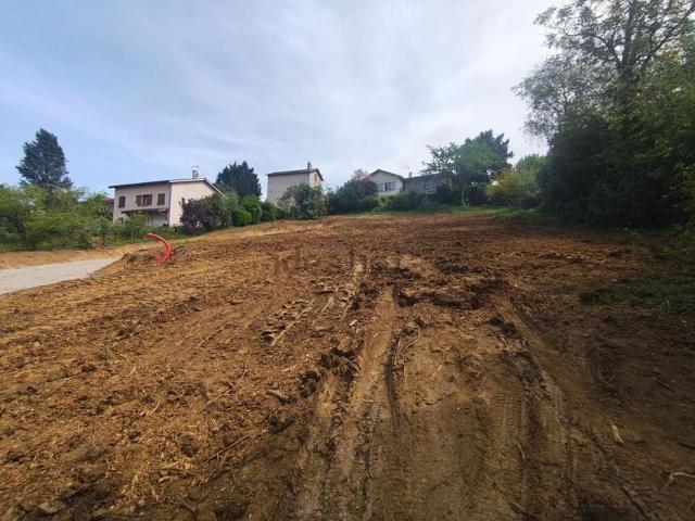 Terrain vente à Curis-au-Mont-d'Or, Rhône