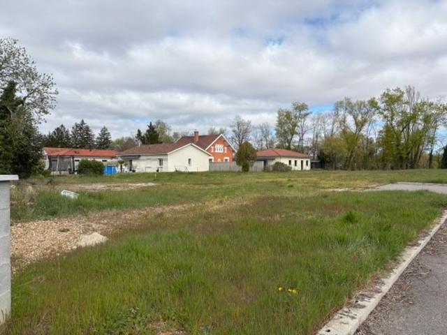 Terrain vente à La Tour-du-Pin, Saint-romain-de-jalionas
