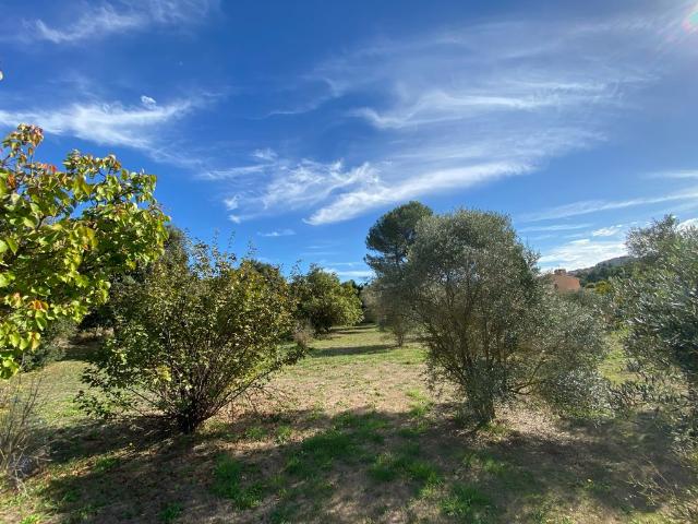 Terrain vente à France métropolitaine, Cabriès