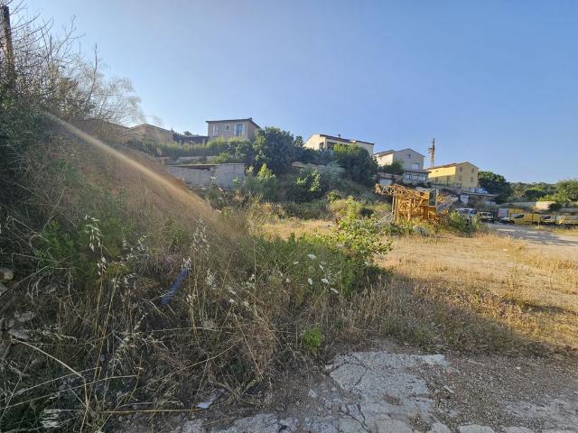 Terrain vente à Arrondissement de Draguignan, Sainte-maxime