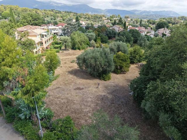 Terrain vente à Grasse, Roquefort-les-pins