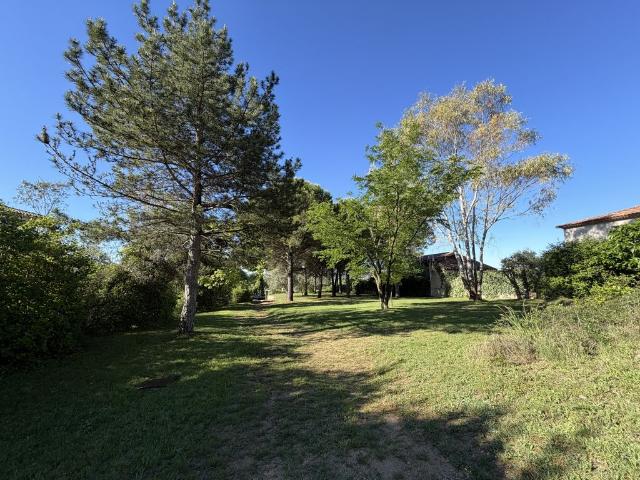 Terrain vente à Nîmes, Nages-et-solorgues